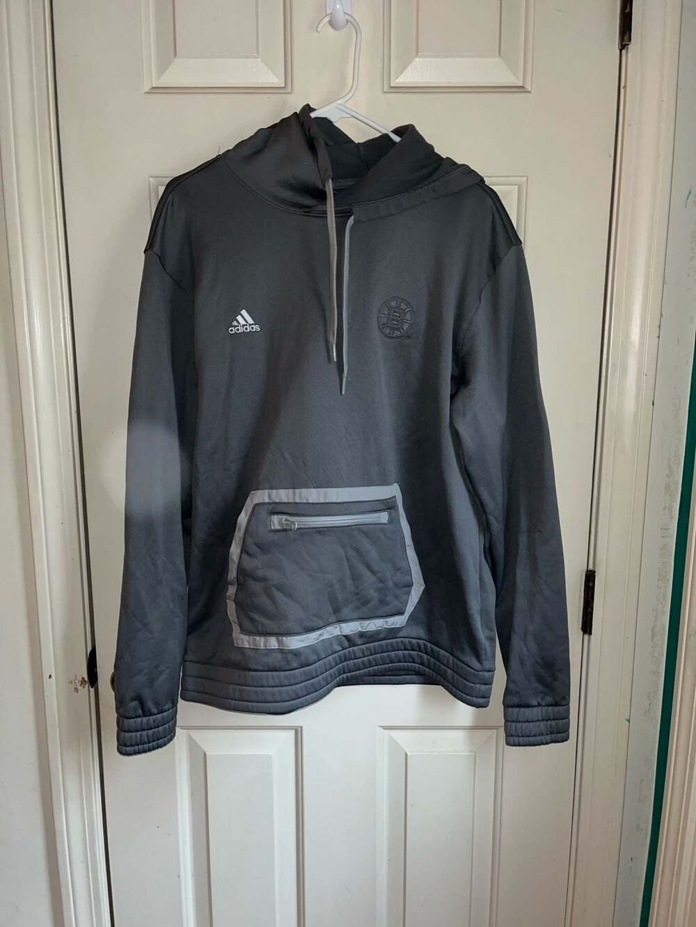 Adidas Boston Bruins NHL Tonal Logo Performance Hoodie Size M
